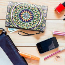 Laden Sie das Bild in den Galerie-Viewer, Tasche Handgelenk Diamond Painting Stern Mandala