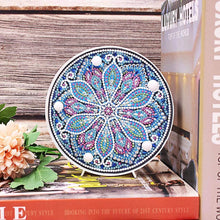 Laden Sie das Bild in den Galerie-Viewer, LED-Lampe Diamond Painting Blume Mandala