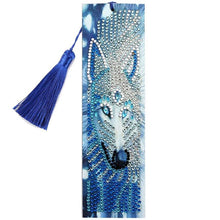 Laden Sie das Bild in den Galerie-Viewer, Lesezeichen Diamond Painting Wolf