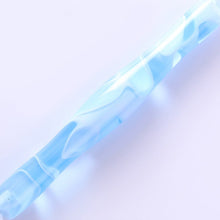 Laden Sie das Bild in den Galerie-Viewer, Premium-Stift Diamond Painting Wellen Blau Hell 5 Varianten
