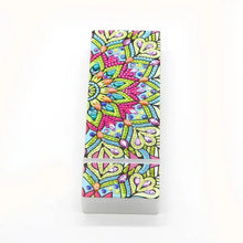 Laden Sie das Bild in den Galerie-Viewer, Stift Etui Diamond Painting mit Blumen