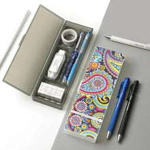 Laden Sie das Bild in den Galerie-Viewer, Stiftbox Diamond Painting Wellen