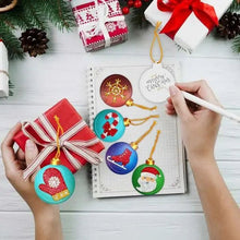 Laden Sie das Bild in den Galerie-Viewer, Anhänger Weihnachtsbaum 10 Stück Set