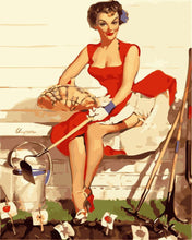 Laden Sie das Bild in den Galerie-Viewer, Pin-Up-Girl und Gartenarbeit | Figured'Art