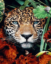 Laden Sie das Bild in den Galerie-Viewer, Malen nach Zahlen für Erwachsene | Panther und Blätter | Figured'Art