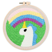 Laden Sie das Bild in den Galerie-Viewer, Punch Needle set Pastellfarbenes Einhorn und Regenbogen