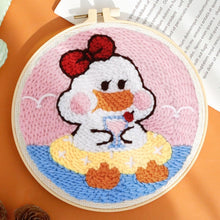 Laden Sie das Bild in den Galerie-Viewer, Punch Needle set Sommer-Entenküken