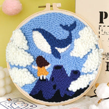 Laden Sie das Bild in den Galerie-Viewer, Punch Needle set Kleines Mädchen und ein Wal im Himmel