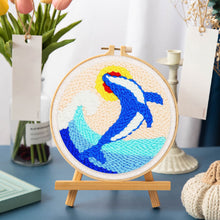 Laden Sie das Bild in den Galerie-Viewer, Punch Needle Orca und Welle