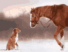 Laden Sie das Bild in den Galerie-Viewer, Malen nach Zahlen für Erwachsene | Pferd und Hund im Schnee | Figured'Art