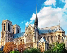 Laden Sie das Bild in den Galerie-Viewer, Malen nach Zahlen für Erwachsene | Seite des Notre Dame in Paris | Figured'Art