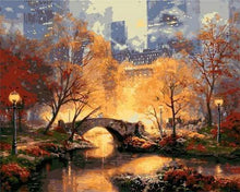 Laden Sie das Bild in den Galerie-Viewer, Malen nach Zahlen für Erwachsene | Dämmerung in Manhattan | Figured'Art