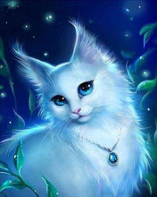 Laden Sie das Bild in den Galerie-Viewer, Diamond Painting, Katze und Halskette