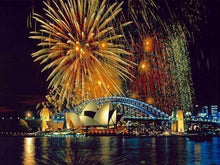 Laden Sie das Bild in den Galerie-Viewer, Malen nach Zahlen für Erwachsene | Feuerwerk in Sydney | Figured'Art