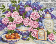 Laden Sie das Bild in den Galerie-Viewer, Malen nach Zahlen für Erwachsene | Schöne Vase in der Küche | Figured'Art