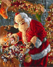 Laden Sie das Bild in den Galerie-Viewer, Malen nach Zahlen für Erwachsene | Lächelnder Weihnachtsmann | Figured'Art