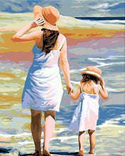 Laden Sie das Bild in den Galerie-Viewer, Malen nach Zahlen für Erwachsene | Mutter und Tochter am Strand | Figured'Art