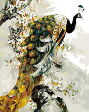 Laden Sie das Bild in den Galerie-Viewer, Malen nach Zahlen für Erwachsene | Goldener Pfau | Figured'Art