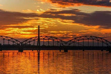 Laden Sie das Bild in den Galerie-Viewer, Malen nach Zahlen für Erwachsene | Brücke am Sonnenuntergang | Figured'Art