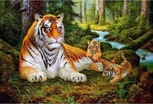 Laden Sie das Bild in den Galerie-Viewer, Malen nach Zahlen für Erwachsene | Tiger mit seinen Jungen | Figured'Art