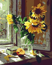 Laden Sie das Bild in den Galerie-Viewer, Malen nach Zahlen für Erwachsene | Sonnenblumen und Apfel vor dem Fenster | Figured'Art