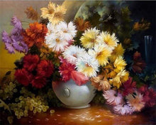 Laden Sie das Bild in den Galerie-Viewer, Malen nach Zahlen für Erwachsene | Vase mit Chrysanthemen | Figured'Art