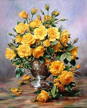 Laden Sie das Bild in den Galerie-Viewer, Malen nach Zahlen für Erwachsene | Vase mit gelben Blumen | Figured'Art