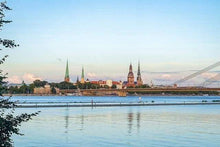 Laden Sie das Bild in den Galerie-Viewer, Malen nach Zahlen für Erwachsene | Stadt und Fluss | Figured'Art